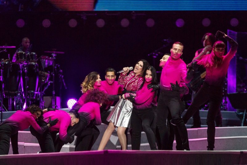 laura-pausini-milano-4-giugno-2016-recensione