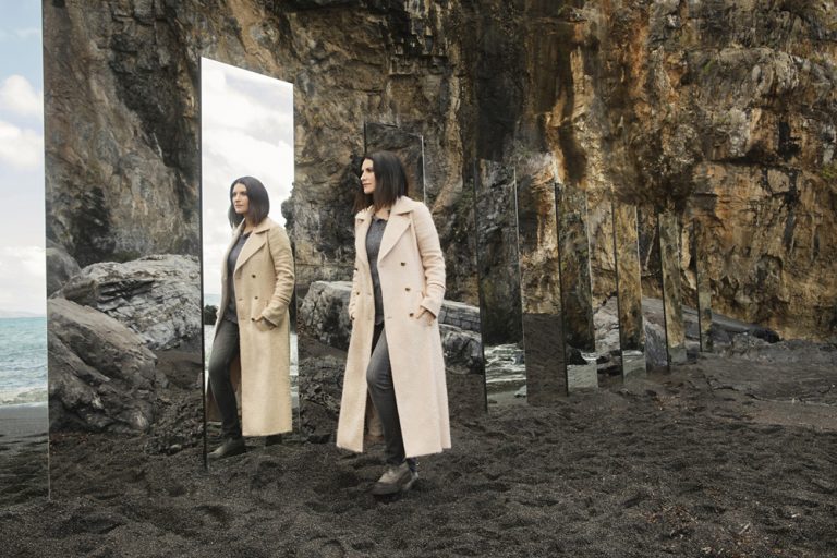 Laura Pausini: cancellati i concerti sold-out a Eboli – Doppia nomination ai Latin Grammy Awards