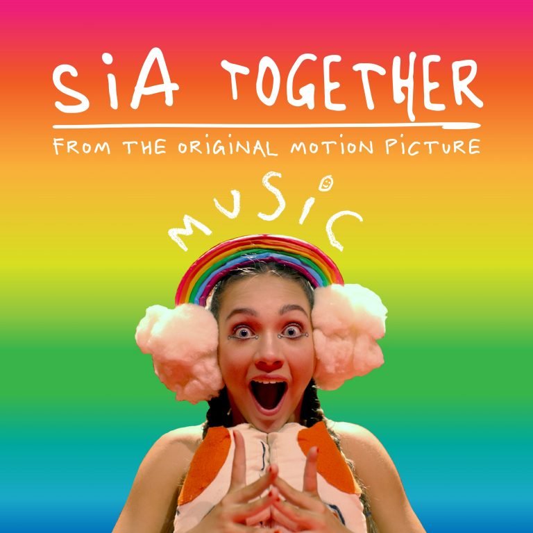 SIA: nuovo singolo TOGETHER tratto dal nuovo album e film “MUSIC” – VIDEO
