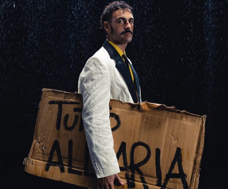 MARCO MENGONI: Fuori il nuovo singolo MANDARE TUTTO ALL’ARIA – A giugno MARCO NEGLI STADI 2025