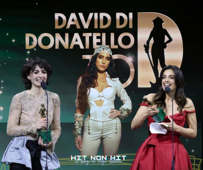 La 70ª edizione dei David di Donatello ha segnato una svolta concreta, finalmente paritaria sul piano di genere, con l’accesso delle donne anche a premi storicamente riservati agli uomini, e una rinnovata interconnessione tra cinema e realtà politica e sociale. Un cinema che non è solo arte, ma anche coscienza. Tra i vincitori parlanti, due rivelazioni che si muovono tra schermo e musica: Tecla Insolia e Margherita Vicario. Da tenere d'occhio anche La Niña, super ospite musicale nella lunga notte di Rai 1.