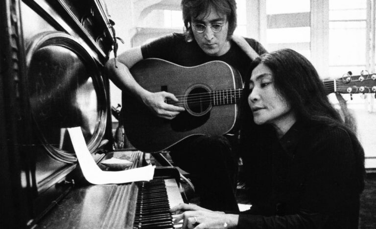 John Lennon e Yoko Ono: “ONE TO ONE: JOHN & YOKO” nelle sale a maggio