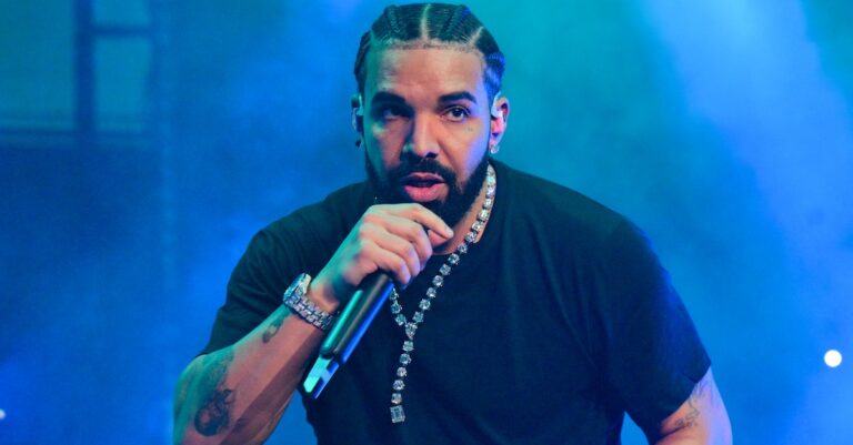 IN 50.000 PER DRAKE PER LA PRIMA VOLTA IN ASSOLUTO IN ITALIA